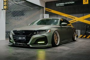Kit Carrozzeria con Paraurti Anteriore e Posteriore e Minigonne Laterali per Honda Accord (2018-2022) |   Kit Aerodinamico YOFER Night Max Style - Product Image 2