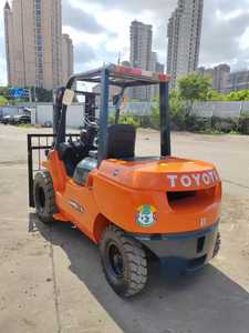 Montacargas Diésel Toyota FD50 de 5 Toneladas con Bomba de Caja de Cambios y Motor de Alto Rendimiento, Usado para Almacén - Product Image 6