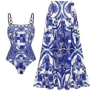 Traje de Baño de Dos Piezas para Mujer, Diseño Bandeau Hecho a Mano con Estampado de Dos Colores, Anillos, Cobertura Modesta, Conjunto con Falda y Cubrebaño, Tallas S-XL - Product Image 2