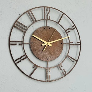 Horloge murale décorative pour l'intérieur, en métal, avec sonnerie horaire, mouvement sautillant, design traditionnel - Product Image 2