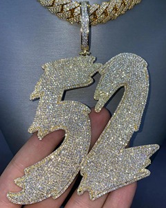 Colgante Hip Hop con el Número 52, Personalizable con Nombre/Número/Logotipo, Colgante de Moissanita VVS1 D, Colgante de Dos Letras - Product Image 5