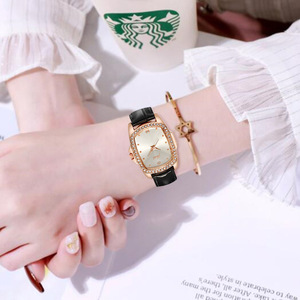 9775 Gran Oferta, Juego de 2 Relojes de Cuero para Mujer, Relojes de Moda para Dama con Pulseras - Product Image 5