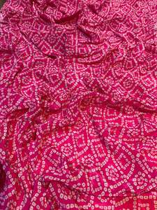 Tela estampada premium para ropa de mujer, prendas de diseñador, colección boutique y línea textil moderna para moda. - Product Image 1