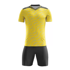 Maillot de football OEM de qualité supérieure, col rond, respirant, anti-humidité, manches courtes, polyester, impression par sublimation, personnalisable, grandes tailles - Product Image 3