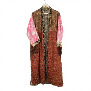 Kimono traditionnel japonais en soie satinée 100% avec col en V long, fermeture à cordon, patchwork vintage à la mode pour femmes, été - Product Image 1