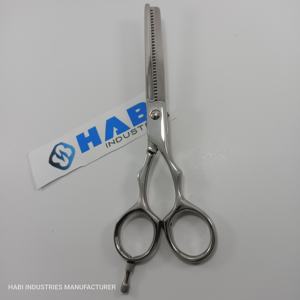 Tijeras de Adelgazamiento de Acero Inoxidable de 6.5 Pulgadas con Diseño Arcoíris para Corte de Cabello, Directamente del Fabricante, para Uso en Salones de Belleza - Product Image 4