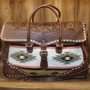 กระเป๋าเดินทางหนังแท้สไตล์ตะวันตก ลายแอซเท็ก สำหรับวันหยุดสุดสัปดาห์ กระเป๋าเดินทางสุดหรู - Product Image 1