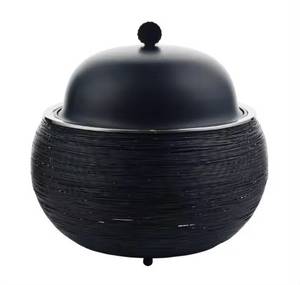 Olla para calentar alimentos de madera premium, blanca, con diseño floral, tapa con asa dorada, plegable y ecológica. - Product Image 6