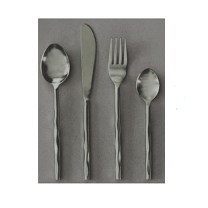 Ensemble de couverts de luxe en acier inoxydable 4 pièces avec manche ondulé, couteau, fourchette et cuillère, design texturé, compatible lave-vaisselle et durable - Product Image 1