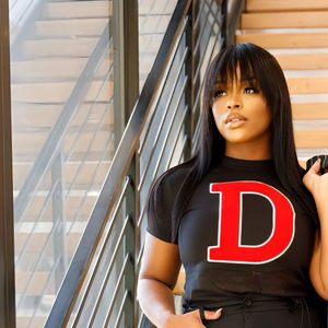 T-shirt brodé en chenille Big D Delta, en coton premium, vêtement de sororité grecque DST, T-shirt noir tendance - Product Image 4