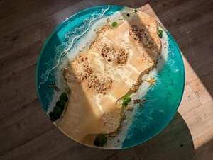 Mesa de Centro de Resina de Estilo Americano con Diseño Excelente, Hecha en Indiana, de Alta Calidad, para Sala de Estar o Fiestas - Product Image 5