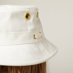 Último Estilo, Sombrero de Pescador de Algodón Blanco al por Mayor con Ventilación de Ojales, Sombrero Casual Unisex de Playa para Verano con Cordón para Adultos - Product Image 3