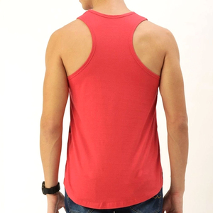 เสื้อกล้ามลำลองผู้ชายคุณภาพสูง ปรับแต่งได้ตามต้องการ บริการ OEM ดีไซน์ล่าสุด ระบายอากาศ แห้งเร็ว สวมใส่สบาย ผ้าถักน้ำหนัก 160 กรัม - Product Image 4