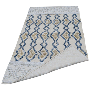 Tapis marocain tissé à la main en sergé, crème, bleu, beige, texturé, à poils ras, adapté aux animaux domestiques, en coton, pour salon bohème - Product Image 6