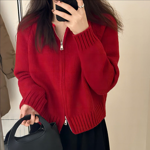 <b>Women's</b> Green Knitted <b>Cardigan</b> O-Neck Full Sleeve Casual Autumn Solid Color 100% Acrylic Short Length Single Button Closure - Product Image 4