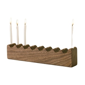 Nuevo moderno de madera Menorah Hanukkiah Wave diseño hecho a mano Judaica portavelas contemporáneo Hanukkah Festival decoración minimalista - Product Image 1