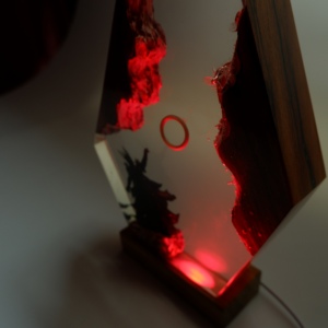 Lampe en résine époxy artistique en forme d'océan, forme irrégulière, décoration artisanale pour la maison, fabriquée au Vietnam - Product Image 2