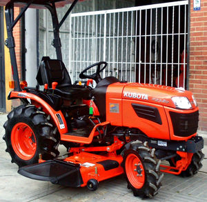 Meilleur prix pour tracteur à gazon Kubota B2320 4x4 23HP diesel, machine compacte pour jardin et ferme, disponible au prix de gros. - Product Image 4