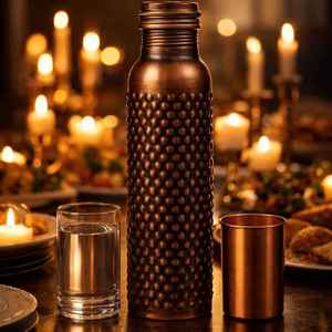 Botella de Agua de Cobre con Textura Punteada, Diseño Vintage, Ecológica, para Uso Doméstico, con Estampado Único, Compra en GIFTY CRAFT - Product Image 5
