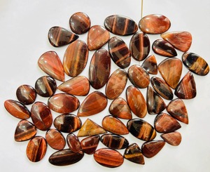 Piedra preciosa de ojo de tigre rojo suelta de grado AAA |   Mezcla de formas a granel de 15-50 mm |   Gemas Trimurti de Rajasthan |   Fabricación de Joyería Directa de Fábrica - Product Image 5