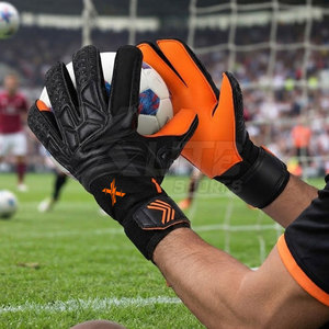 Gants de gardien de but en latex antidérapants et respirants pour l'entraînement et la pratique du football – Prix de gros - Product Image 4