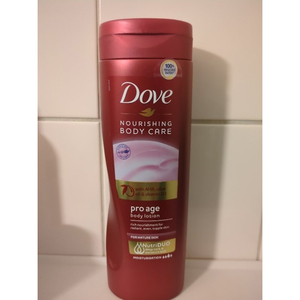 Lotion corporelle anti-âge, hydrate et améliore l'élasticité de la peau Dove Pro Age pour une peau éclatante - Product Image 3