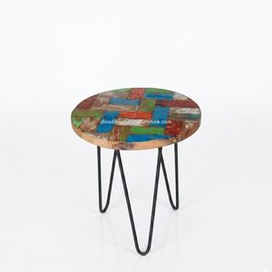 Mesa de Centro Artesanal de Madera de Teca Rústica con Patas de Metal, Madera de Barco Reciclada, Color Antiguo Original, Alta Calidad para Interiores - Product Image 1
