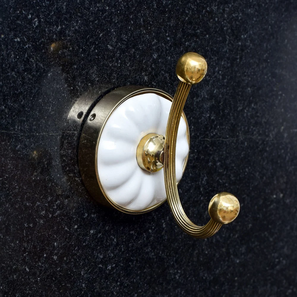 ตามที่แสดง