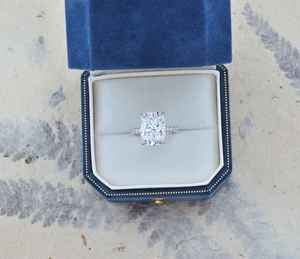 Bague en or blanc 14 carats avec diamant CVD de laboratoire certifié IGI, taille coussin 5 carats, couleur F, pureté VS1, bijoux fins pour femme, cadeau de luxe, OEM - Product Image 4