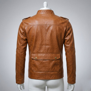 Chaqueta de Cuero PU Personalizada para Hombre, Corte Ajustado, Color Marrón Claro, Estilo Casual con Múltiples Bolsillos y Epaulettes en los Hombros, Chaqueta Estilo Motero - Product Image 5