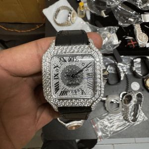 Montre de luxe Pyendid Gee Jewelry avec diamants, boîtier carré en argent, bracelet en cuir, mouvement à quartz ETA analogique, unisexe, 28 mm, verre saphir - Product Image 3