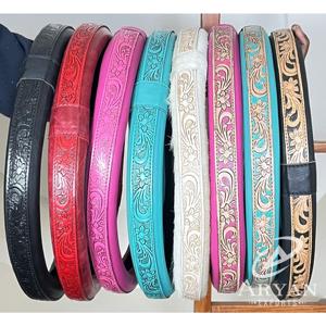 Housse de volant en cuir artisanal de luxe, motif floral western, protection universelle pour volant de voiture, antidérapante, prise en main confortable - Product Image 1