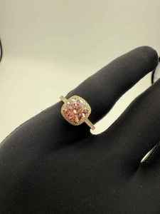 Bague de luxe style vintage en or jaune 9K avec diamant rose VVS2 de 8 carats cultivé en laboratoire, plaqué rhodium, bijou élégant pour demande en mariage - Product Image 6