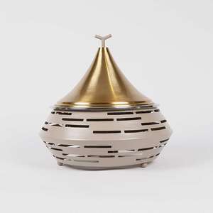 Cacerola de Madera Artesanal de Lujo con Tapa de Latón Martillado, Olla Térmica de Madera Aislada de Lujo para Alimentos, Decorativa para Servir - Product Image 3