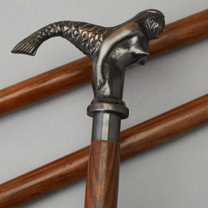 ไม้เท้าพับได้ 3 ท่อน งานแฮนด์เมด ขัดเงา ทันสมัย น้ำหนักเบา ด้ามจับไม้พะยูงลายหางนางเงือก ปลายยาง ลายสัตว์ สำหรับเดินป่า - Product Image 2