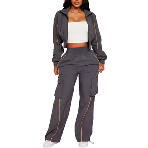 Nouvelle Collection Automne : Ensemble Deux Pièces Imprimé Maternité Femme – Haut Court à Manches Longues Rayé avec Poches et Pantalon Décontracté - Product Image 4