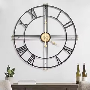 Reloj de Pared Redondo de Metal con Acabado Vintage, Números Romanos, Estilo Antiguo, Cuarzo Analógico, Decoración para Sala de Estar - Product Image 2