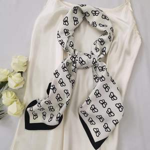 Pañuelo de Seda de Diseño Premium para Mujer, Pañuelo Cuadrado para la Cabeza, Pañuelo para el Cabello, Pañuelo para el Cuello, Sensación Suave y Satinada, Moda Femenina - Product Image 5