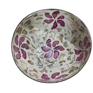 Vente en gros de bols en coquille de noix de coco gravés, artisanaux, durables, uniques, polis, écologiques et de qualité supérieure - Product Image 2
