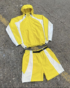 Ensemble de survêtement léger deux pièces unisexe en polyester respirant imprimé vert, coupe-vent d'été, à prix abordable, avec sweat à capuche et short - Product Image 2