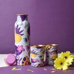 Bouteille d'eau en métal à imprimé léopard avec couvercle en cuivre, ensemble de voyage portable avec deux tasses, style bohème, vaisselle de style bohème - Product Image 4