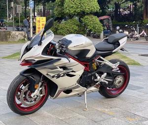 Moto Super Sportive SRK921 921cc à Quatre Cylindres en Ligne Refroidie par Liquide, ABS et TCS pour les Courbes, Idéale pour la Course sur Circuit – Forte Demande - Product Image 1