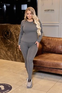 Conjunto de ropa interior térmica para mujer, capa base cálida con forro polar, traje térmico de jersey suave y elástico para comodidad en invierno - Product Image 4