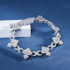 Bracelet de luxe en argent sterling 925 plaqué rhodium, motif trèfle et œil, entièrement serti de moissanite, style chaîne hip-hop - Product Image 1