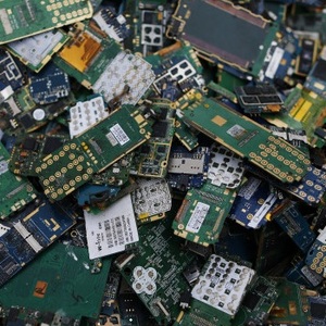 Chatarra de placas de circuito de teléfonos móviles usados, chapadas en oro - Product Image 1