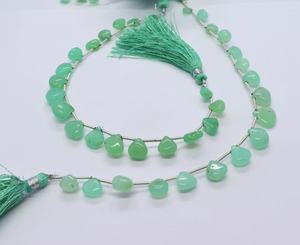 AAA Natural Chrysoprase Smooth Heart Shape Briolette 8 Inch Strand Heart Chrysoprase Beads 6-8MM Smooth Chrysoprase Beads Bulk - Product Image 1