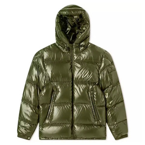 Chaqueta de burbujas de calidad premium para hombre, diseñada para ser usada como una cómoda y cálida chaqueta de invierno. - Product Image 2