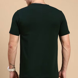 T-shirt en toile respirant uni pour homme, style streetwear, avec impression numérique personnalisée, col contrastant - Product Image 5