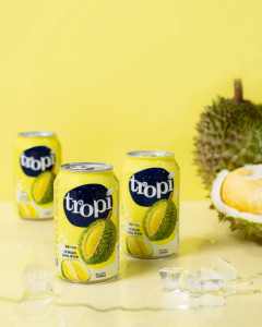 Boisson Tropi Juice 330ml en canette aluminium, 100% purée de fruits, faible en gras, stérilisée, fraîchement pressée, saveur pastèque et fruits variés, 5 Brix - Product Image 2