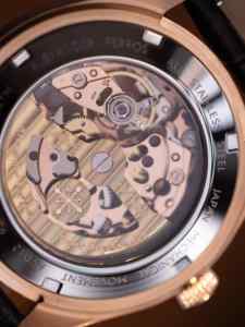 นาฬิกาข้อมือผู้ชาย รุ่น Round Alexander Ferros 9262R-08 สายสแตนเลส ตัวเรือนสแตนเลส หน้าปัดแซฟไฟร์ กันน้ำ ระบบจักรกล ออโตเมติก แฟชั่น อนาล็อก - Product Image 4